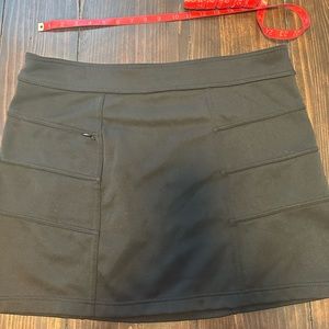 Athleta black mini skirt